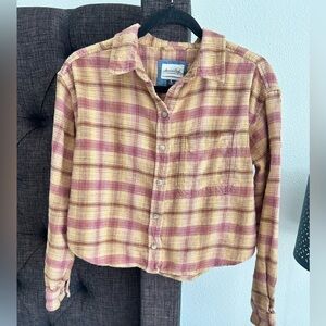 American Eagle Outfitters Cropped Plaid Shirt in Pink and Yellow